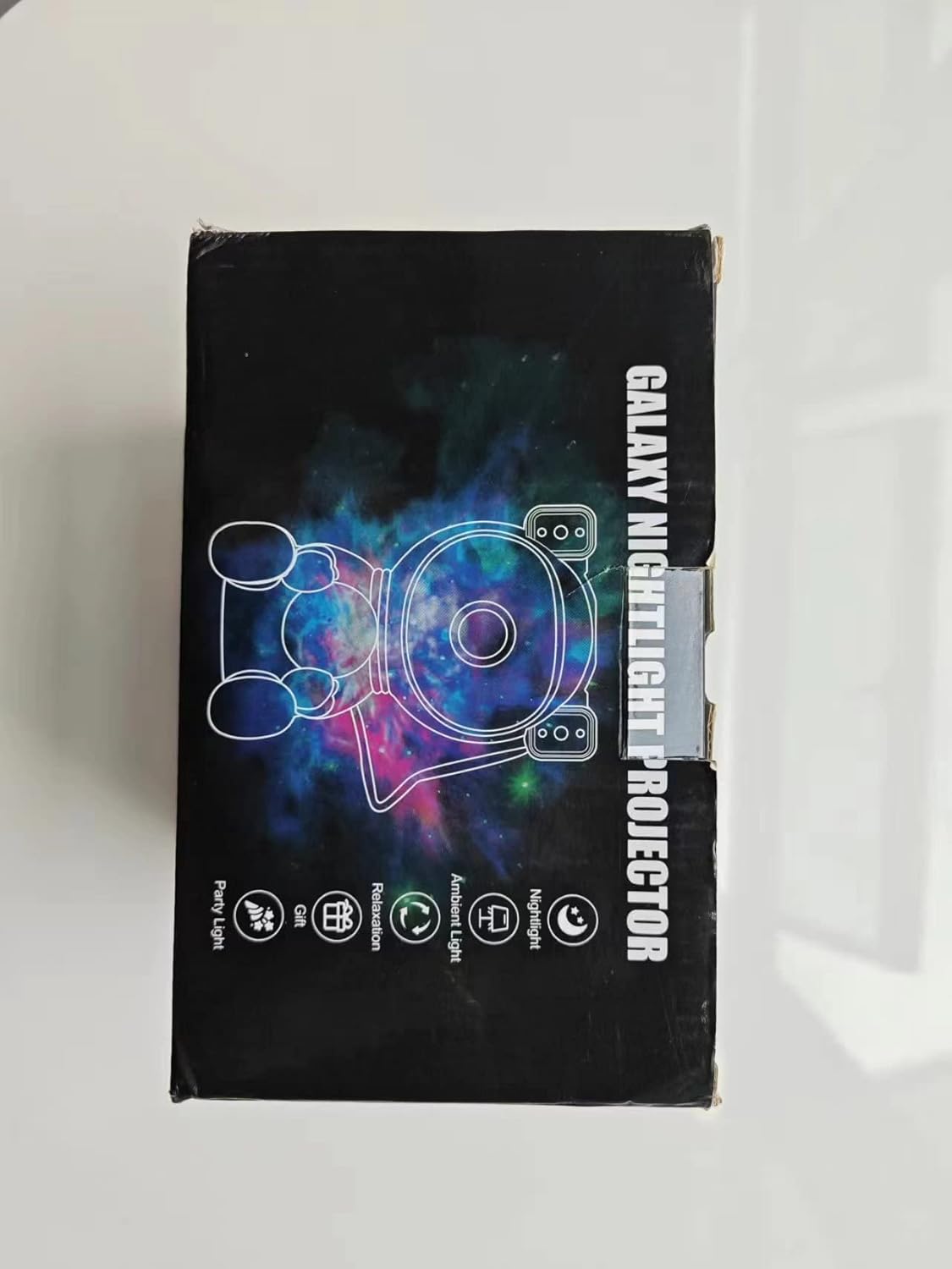 بروجكتور رائد الفضاء